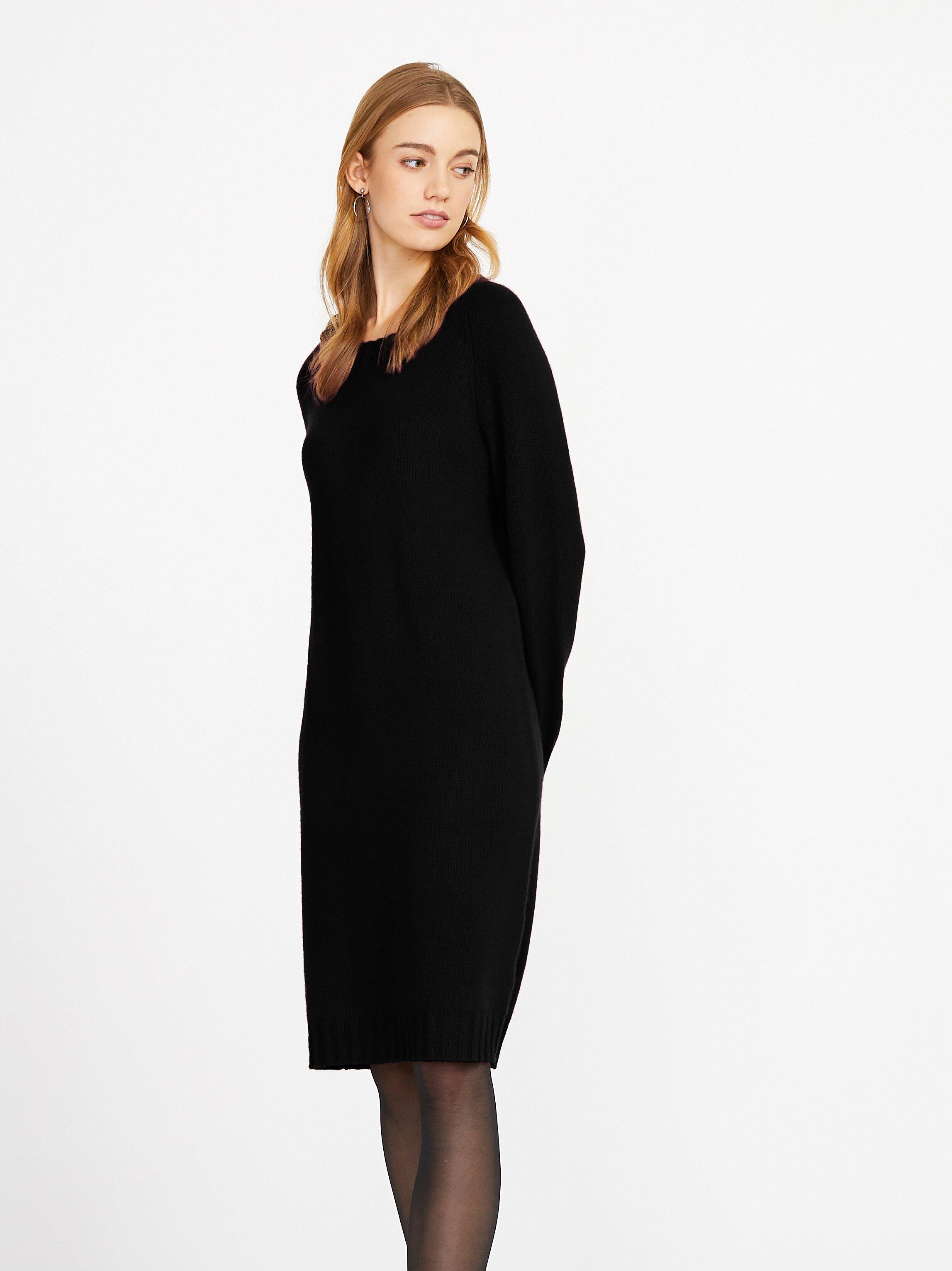 include - Strickkleid