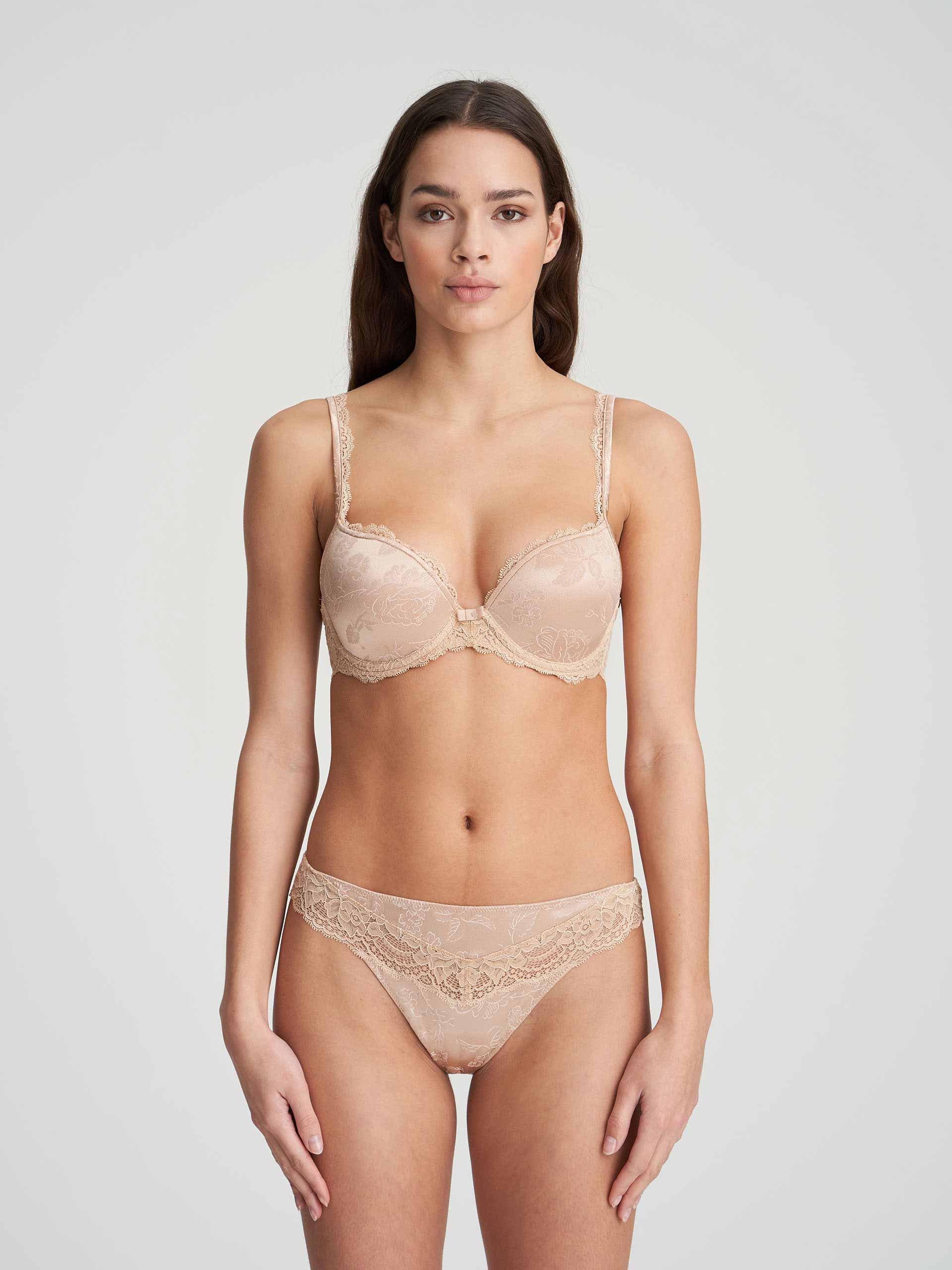 MARIE JO - String