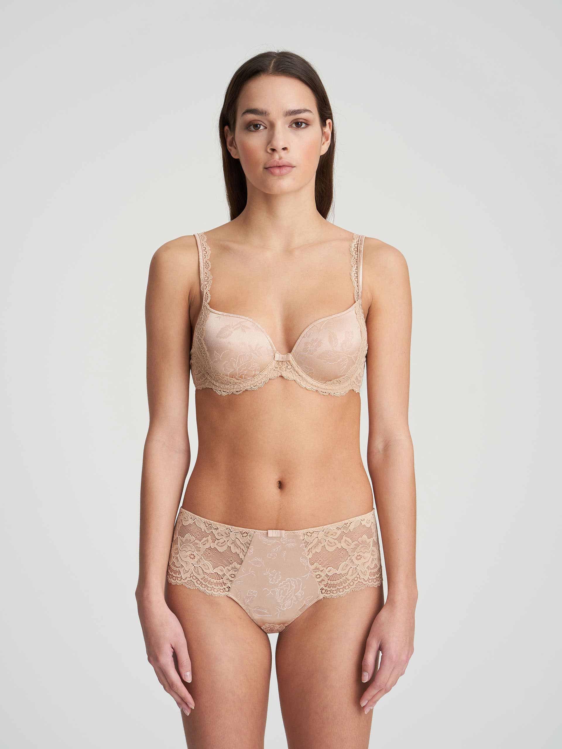 MARIE JO - String