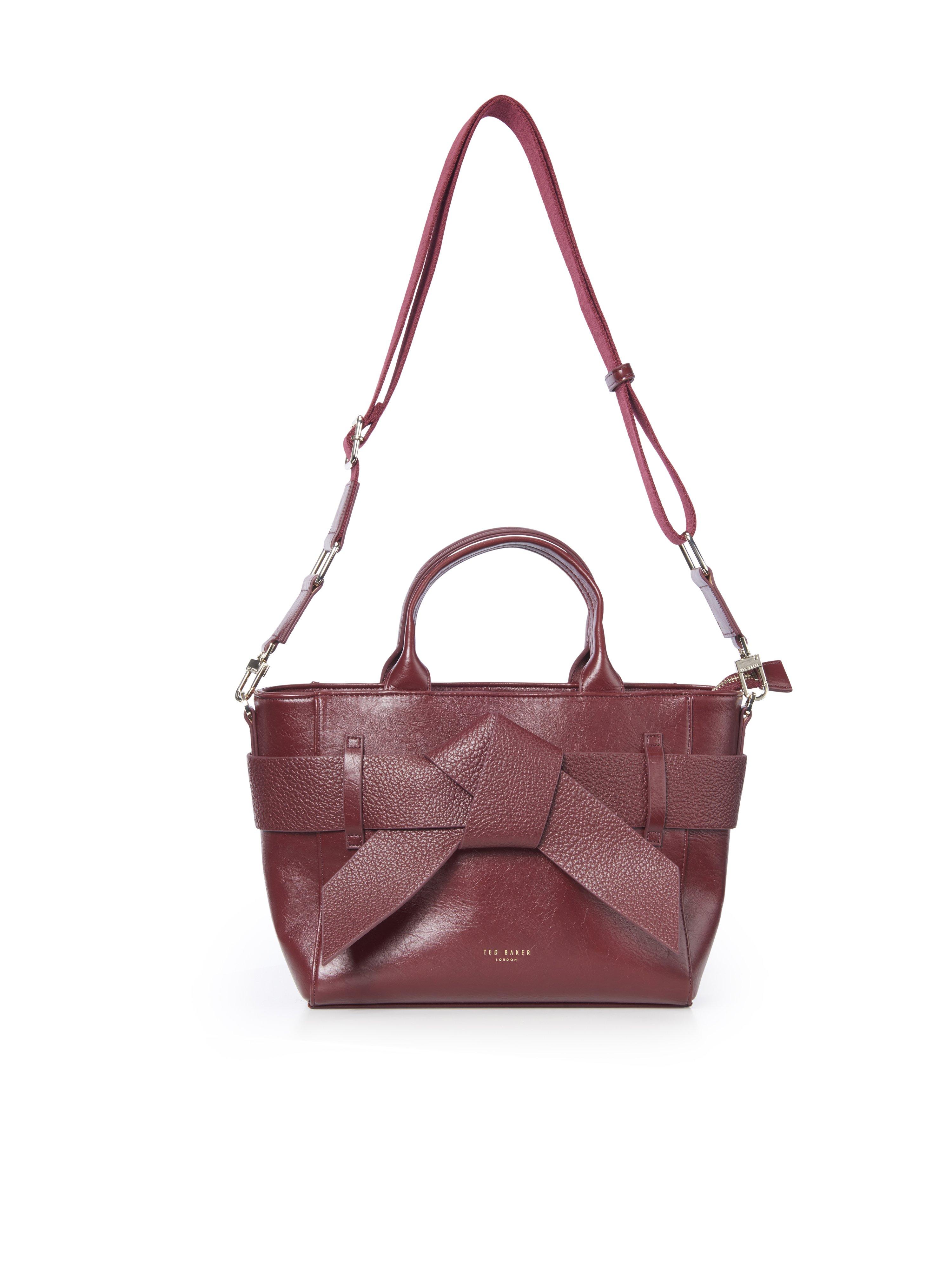 Handtas Van Ted Baker rood