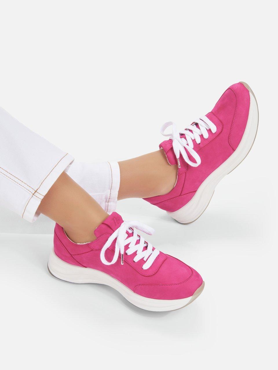 sneakers van
