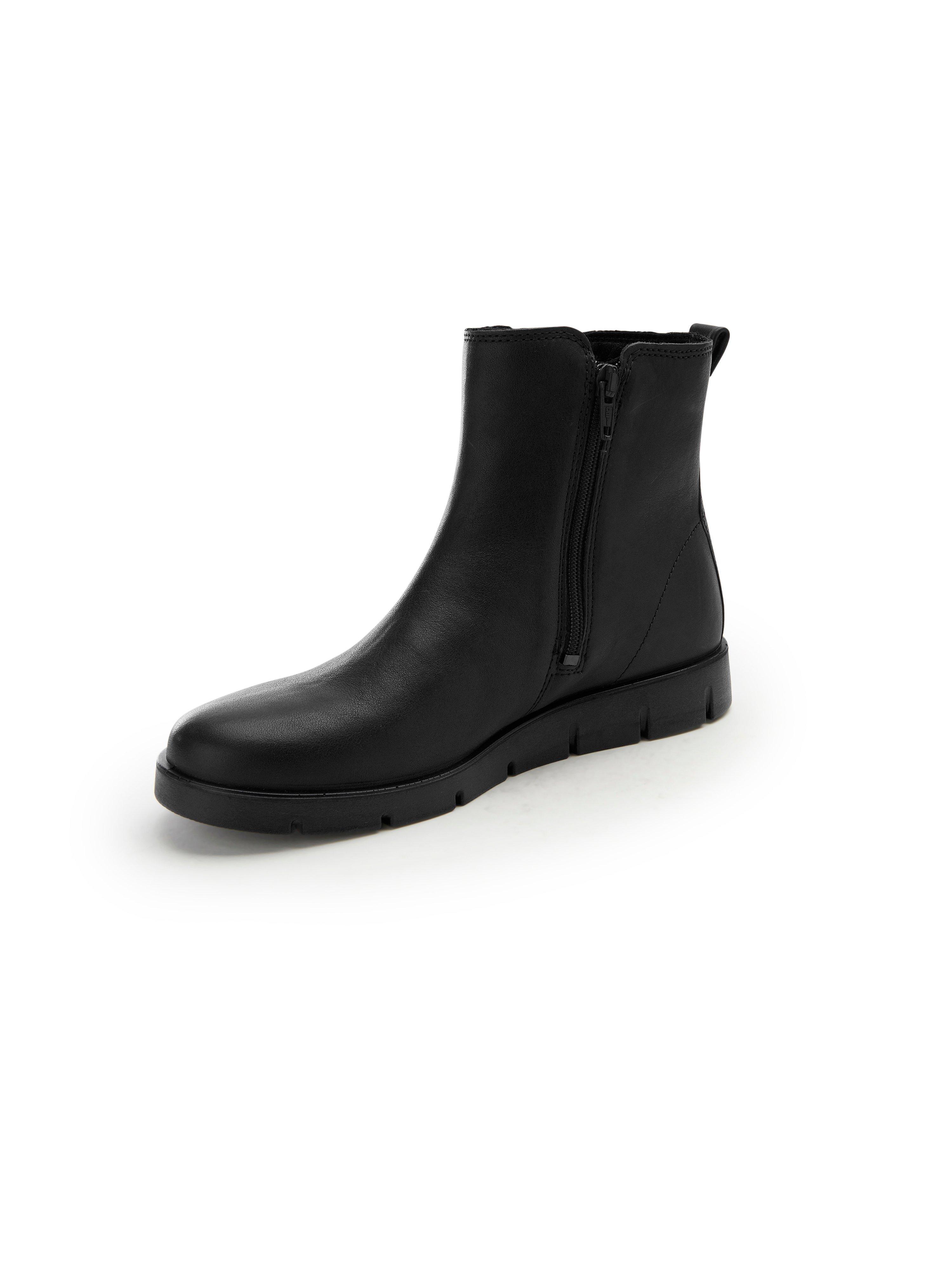 ecco black chelsea boots