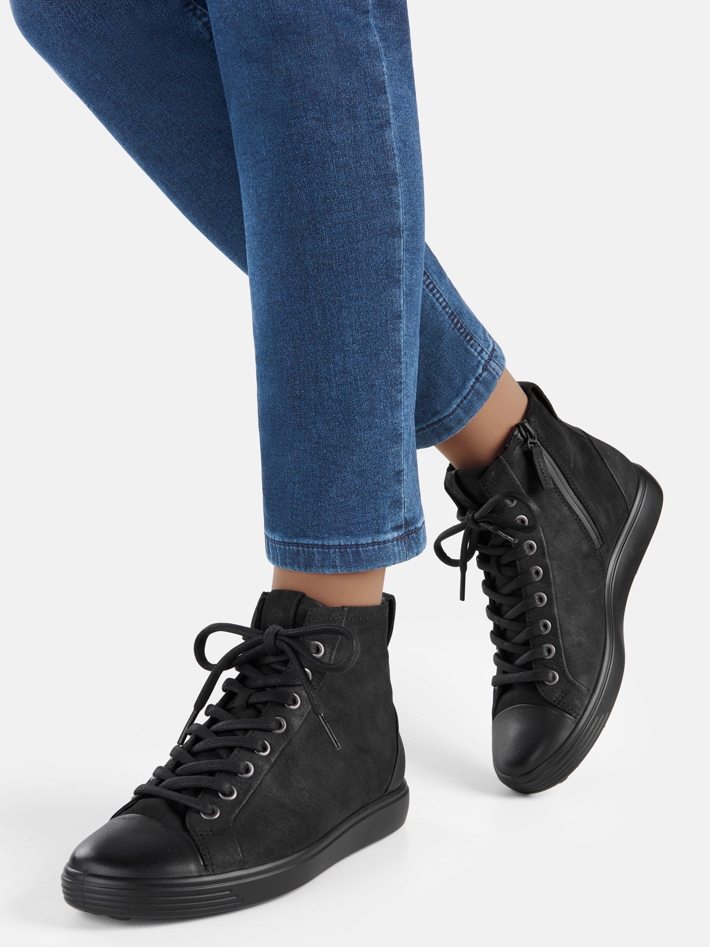 ecco black leather sneakers