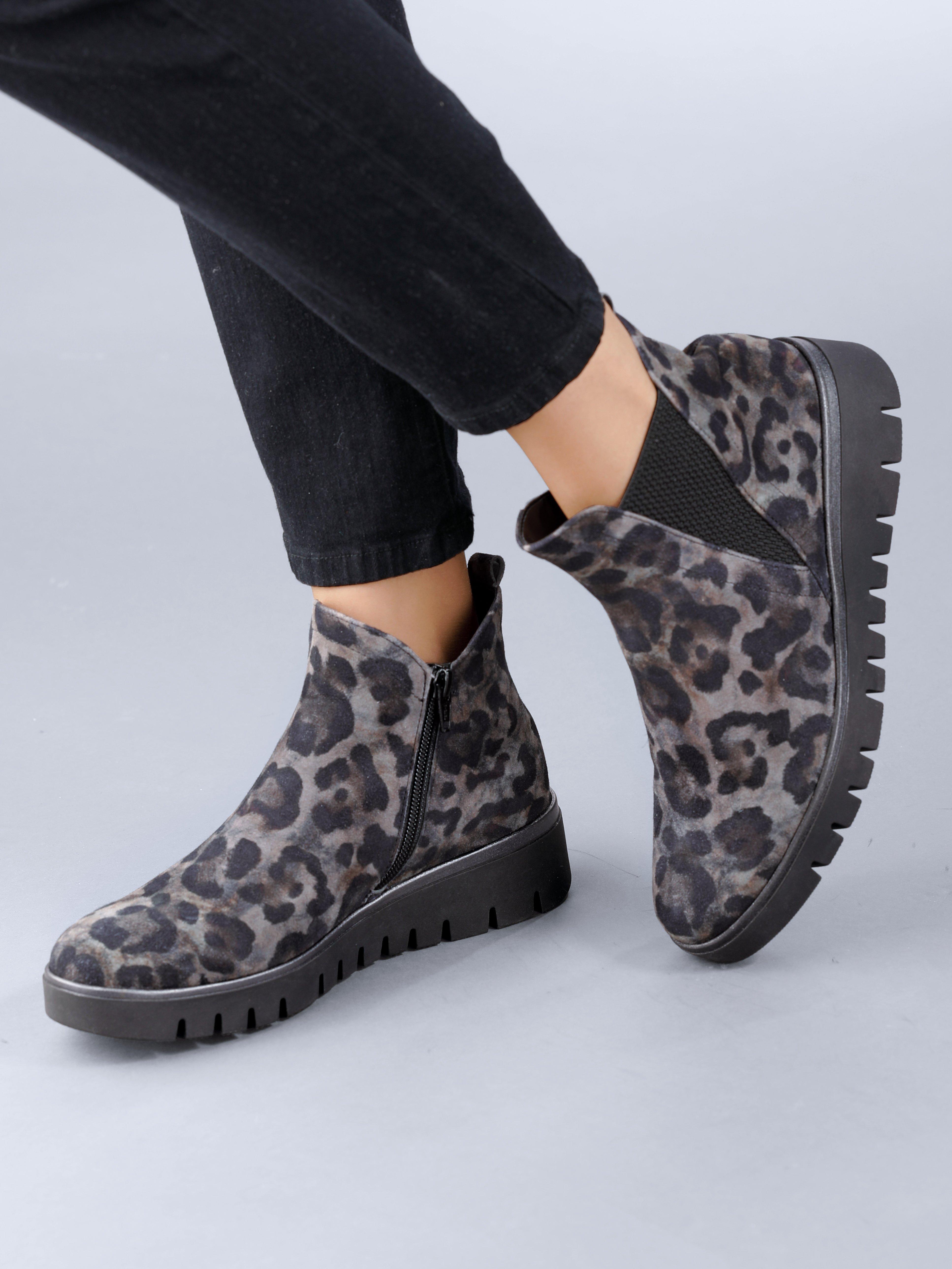 grey gabor boots