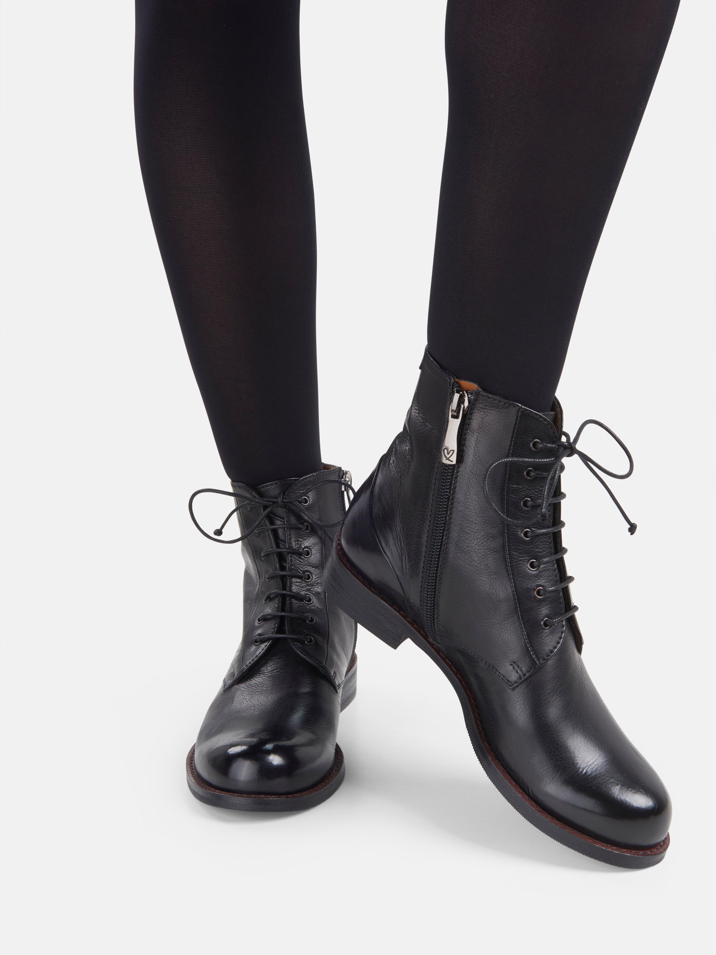 bottines lacees