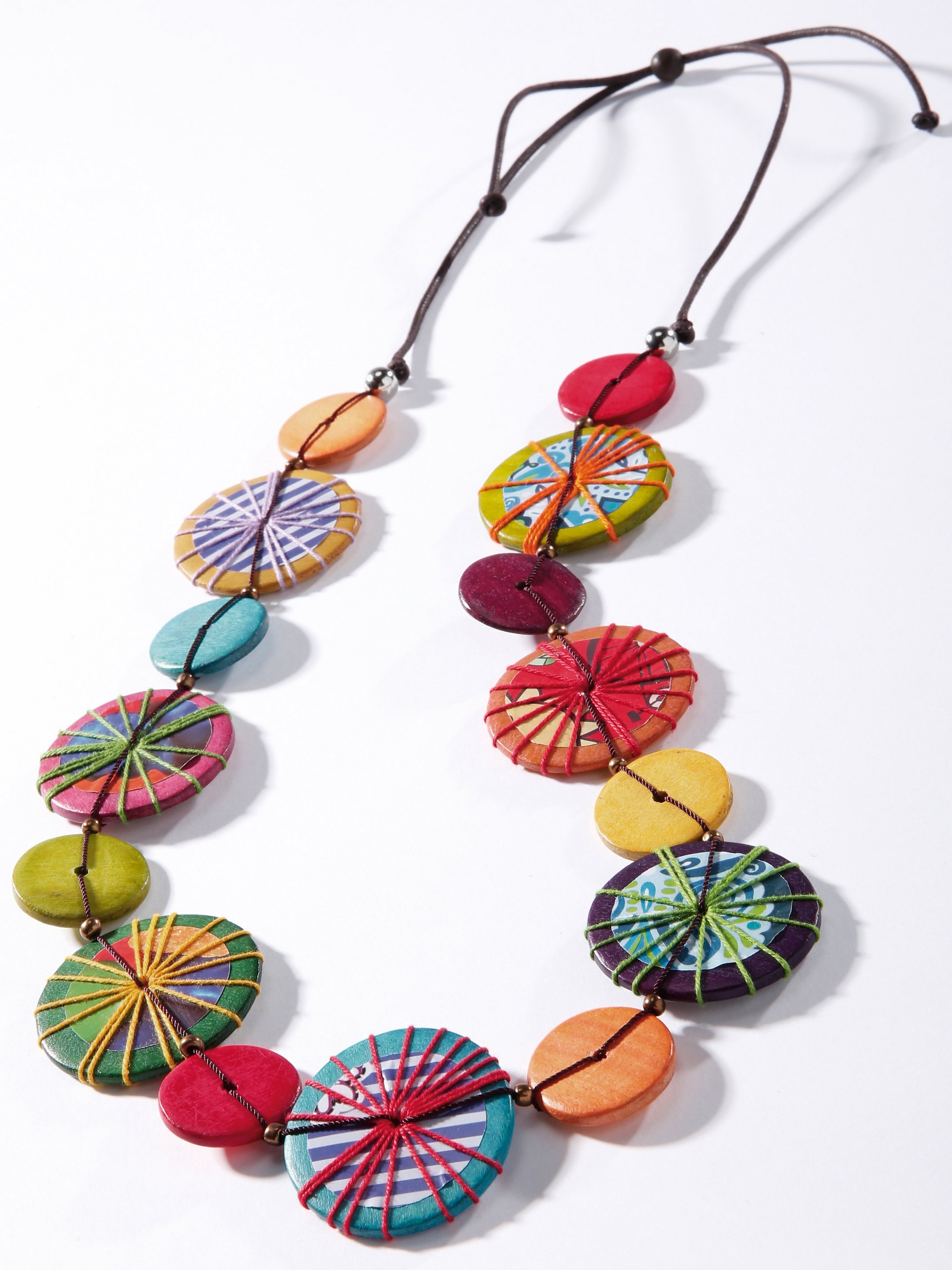 Necklace in wooden discs, cotton and paper Peter Hahn multicoloured