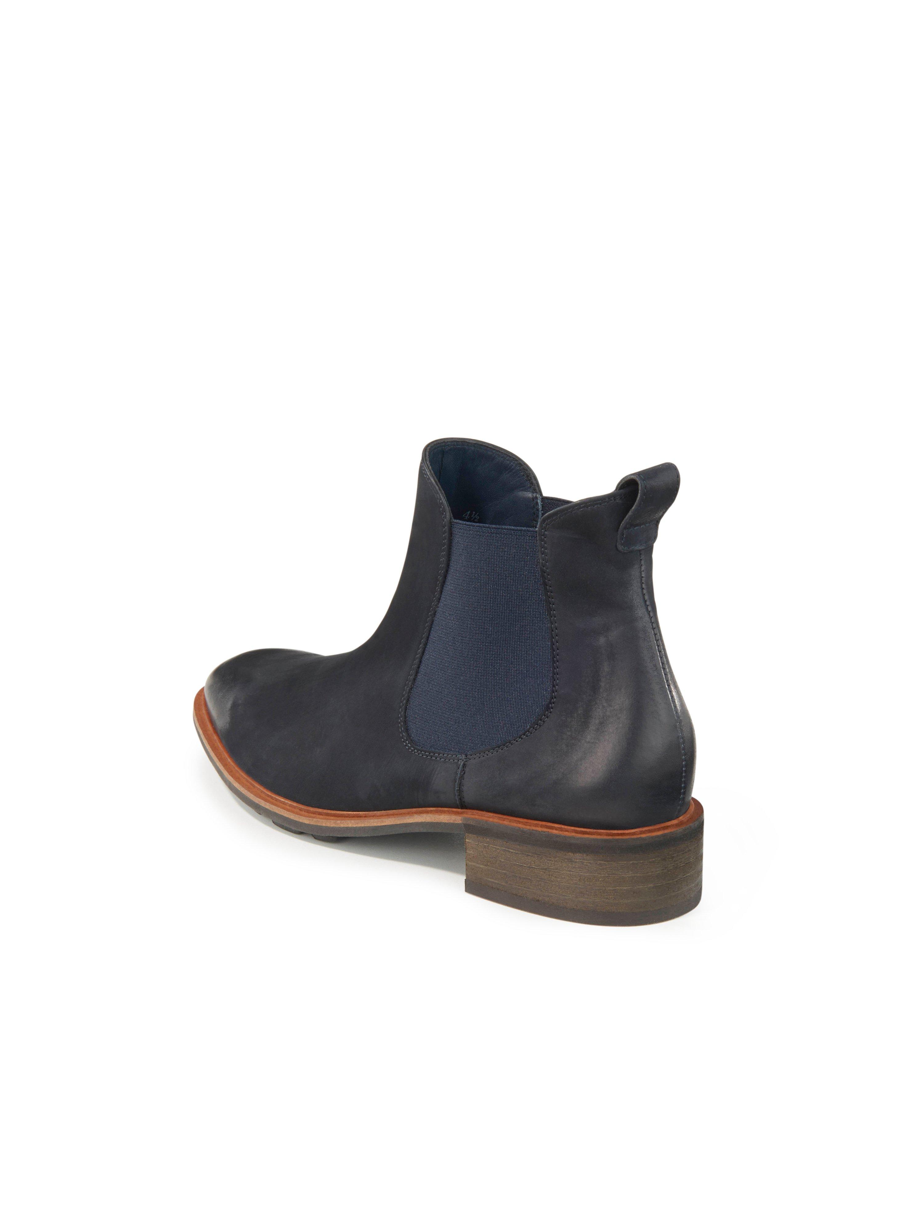 nubuck leather chelsea boots