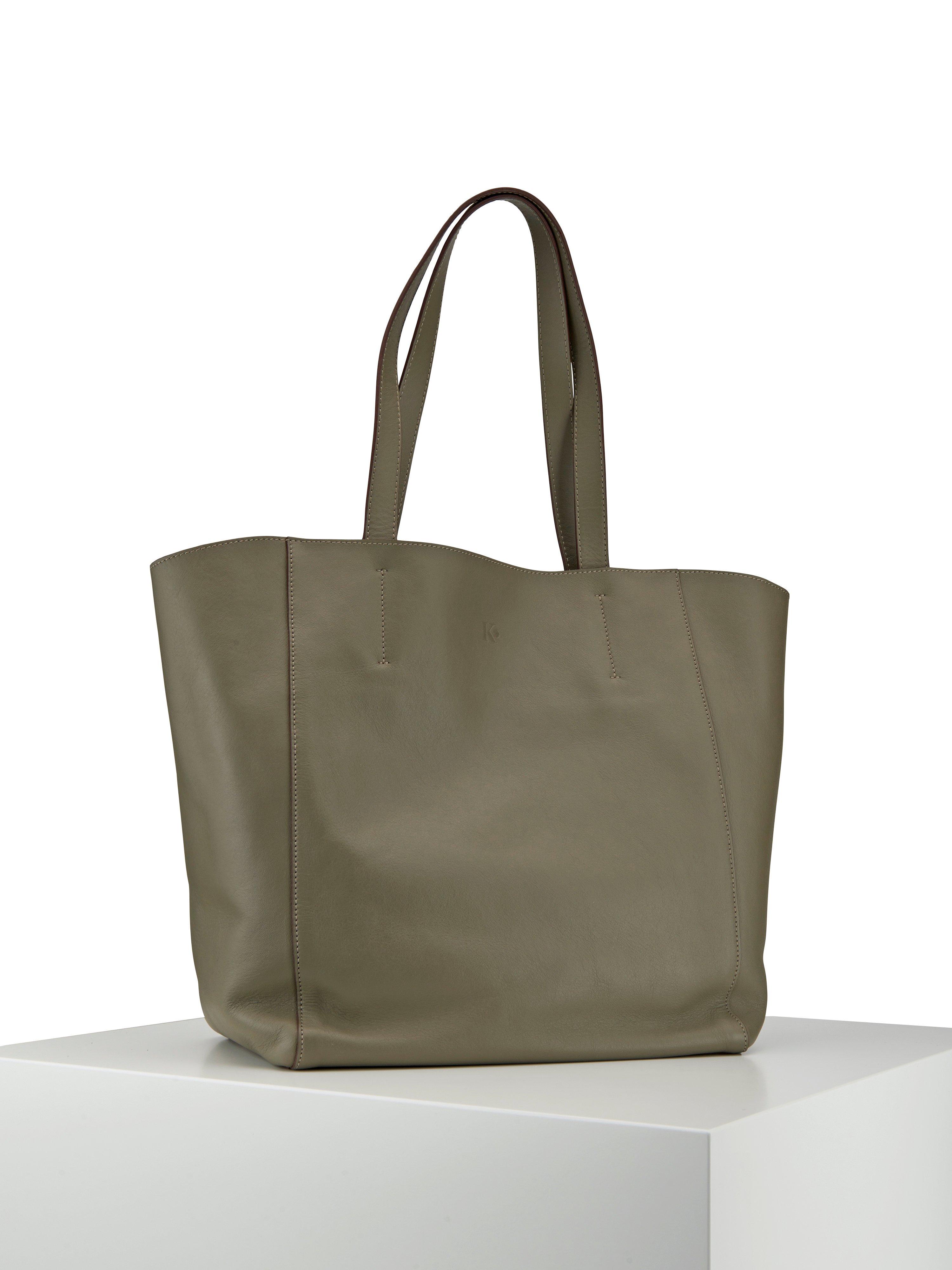 Meggy K. Munich - Shopper