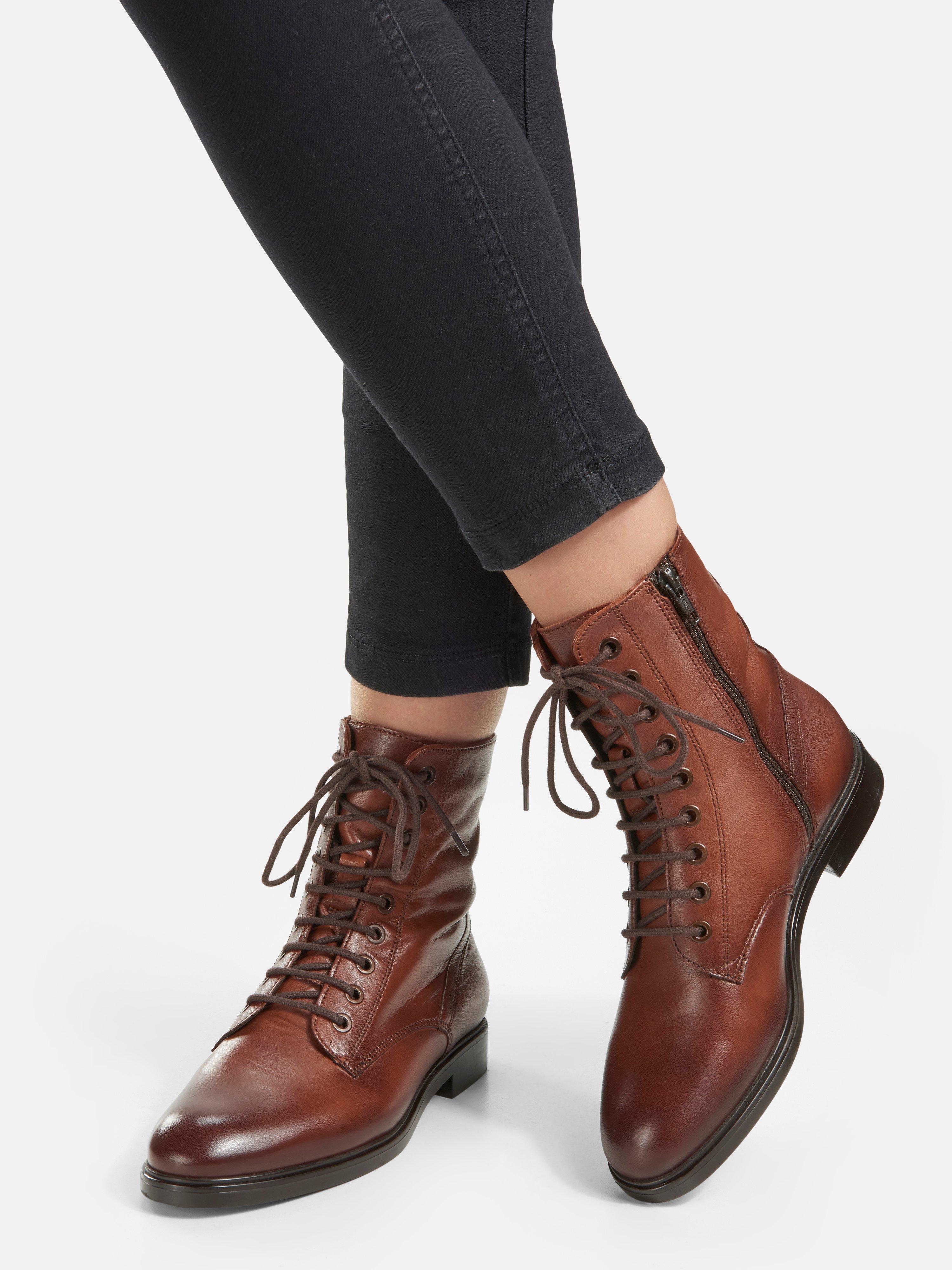 polo zip up boots