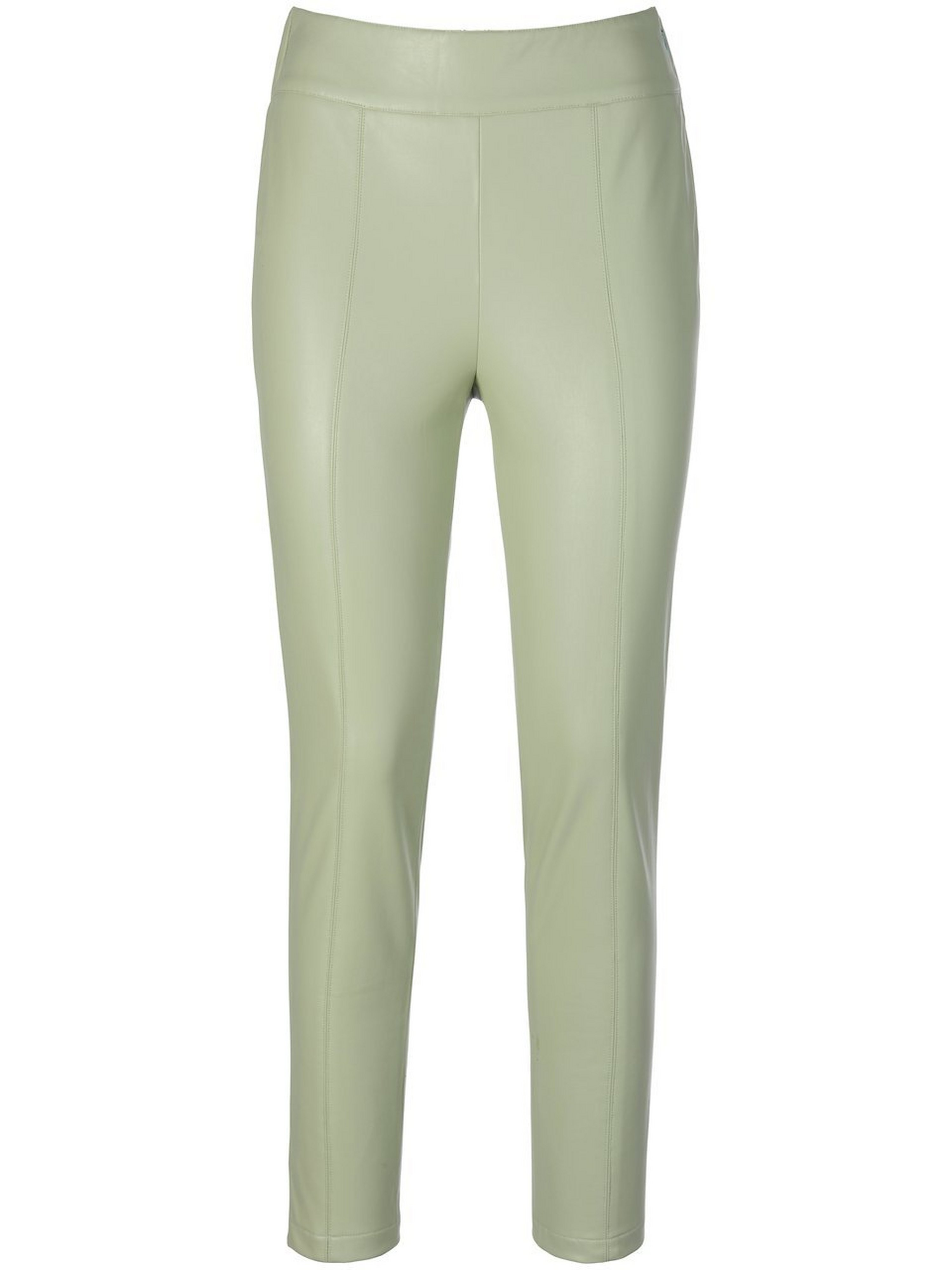 Le pantalon synthétique  BASLER vert taille 52