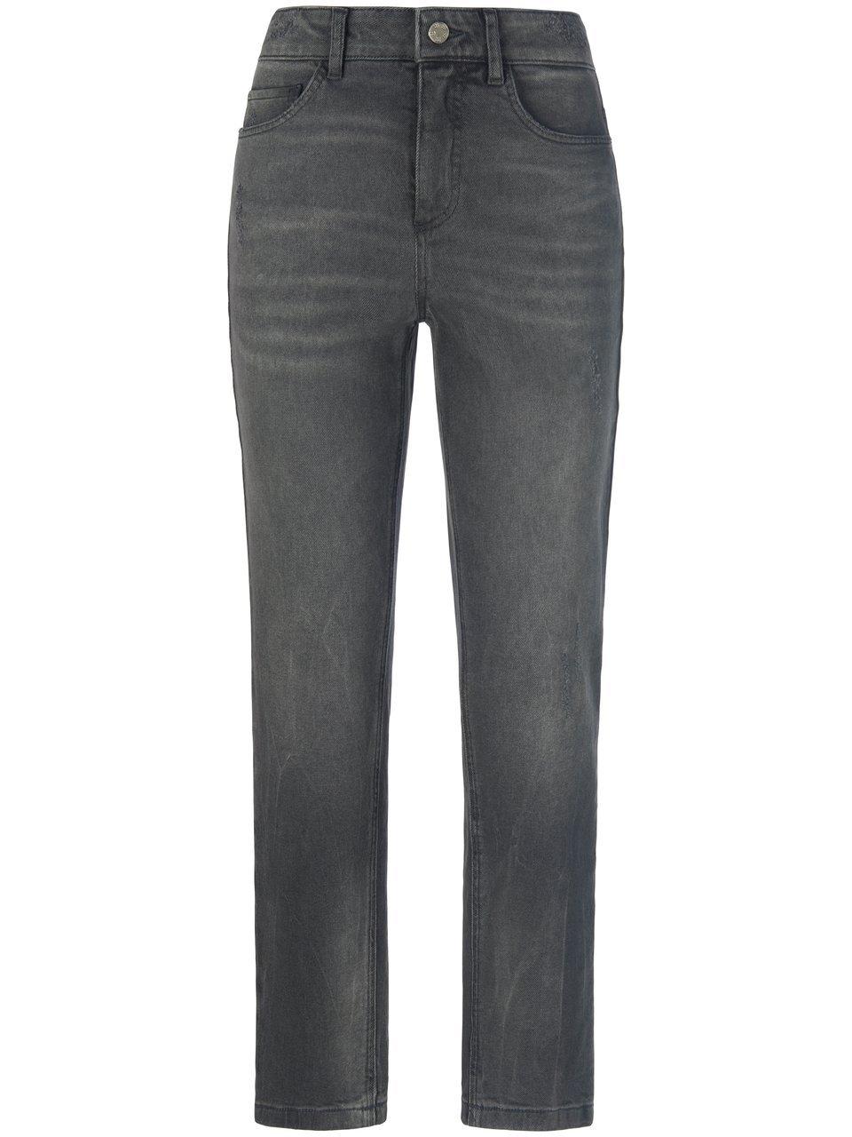 Enkellange jeans in smal model Van BASLER denim