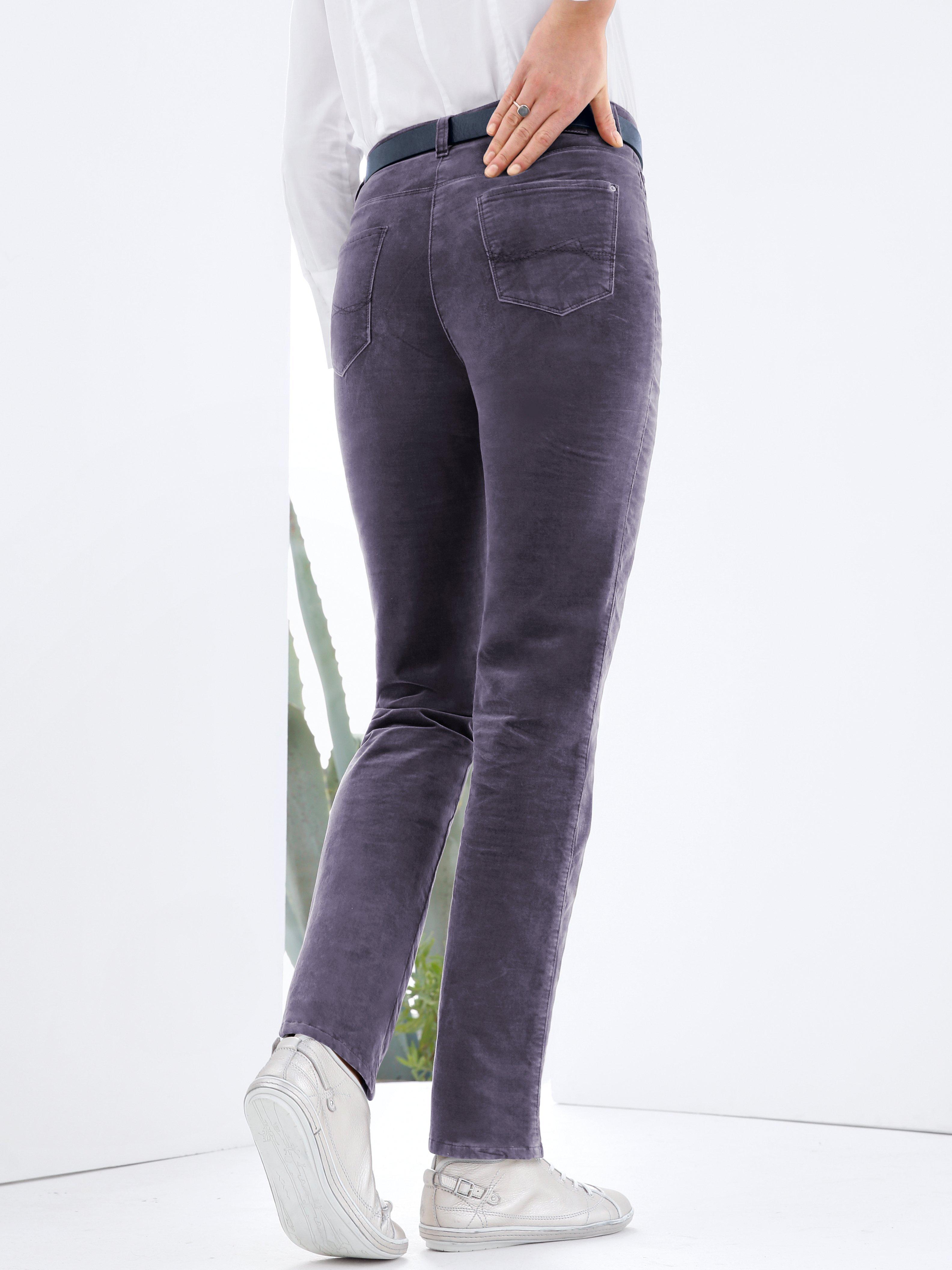 Brax Feel Good - Le pantalon en velours Feminine Fit, modèle CAROLA
