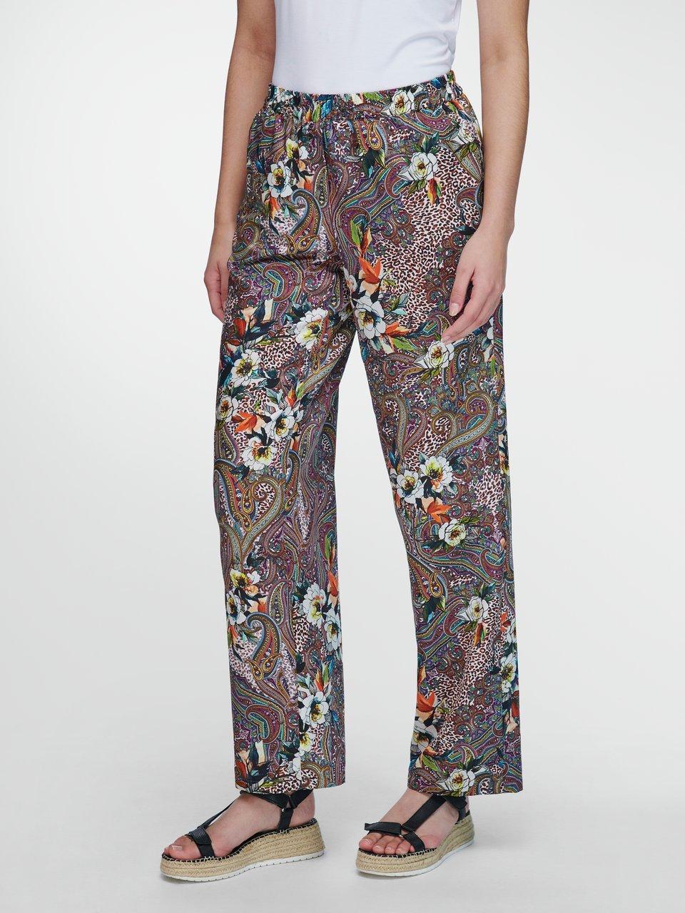 Emilia Lay - Hose