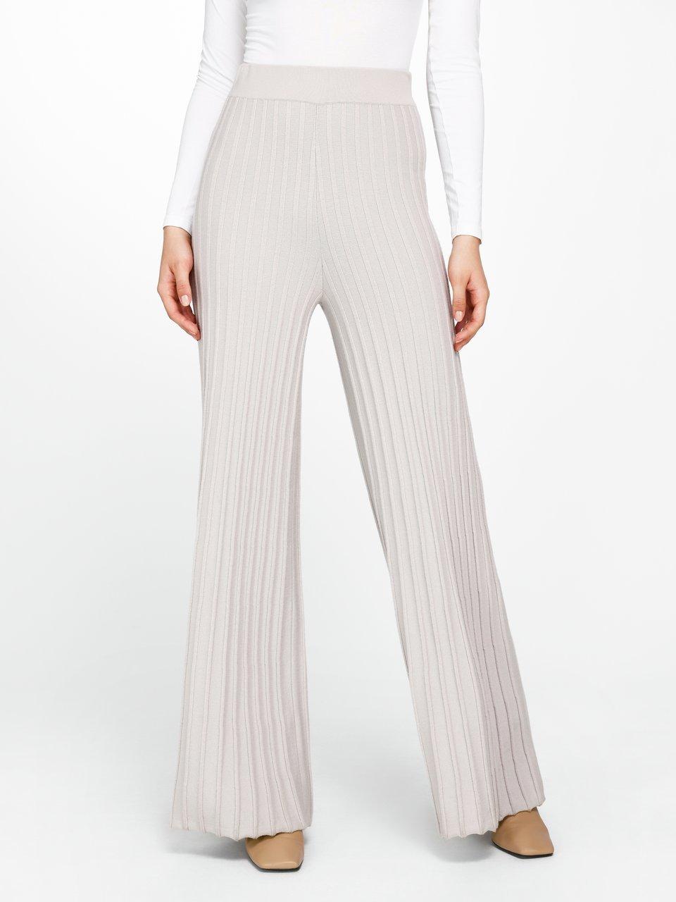 Uta Raasch - Knitted trousers with flared shape - taupe