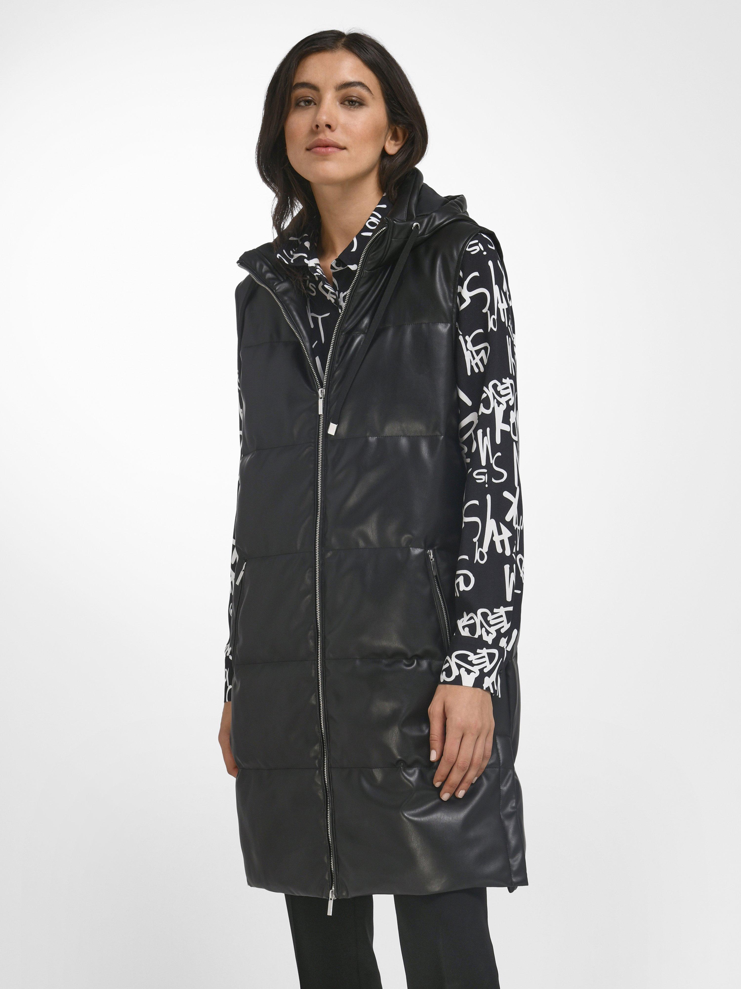 Emilia Lay - Lange bodywarmer met capuchon