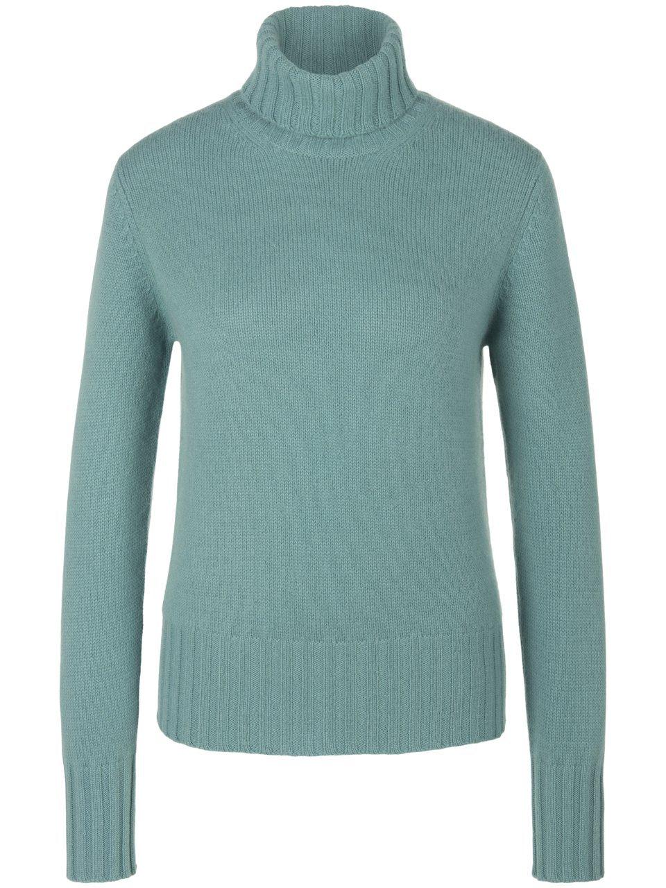 Coltrui 100% kasjmier model Bernadette Van Peter Hahn Cashmere turquoise