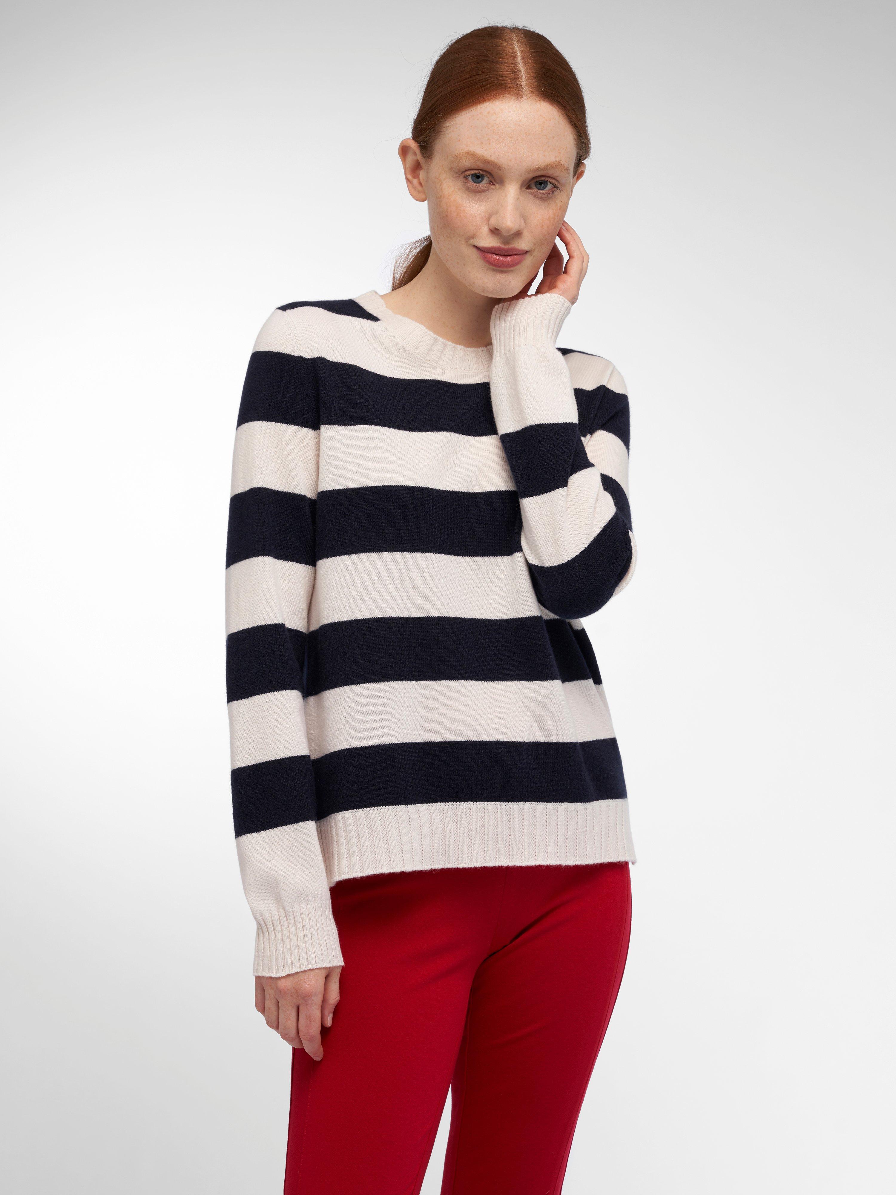 include - Rundhals-Pullover