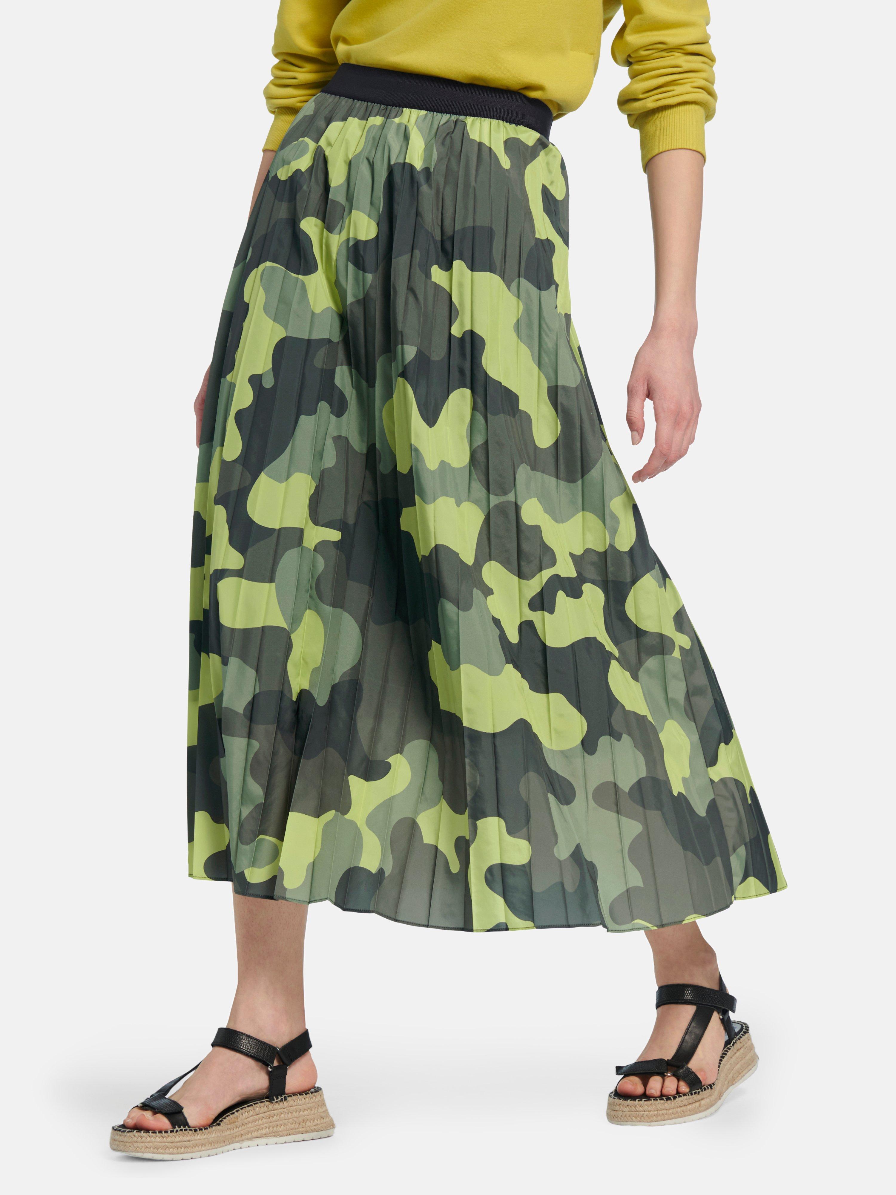 camo pleated skirt